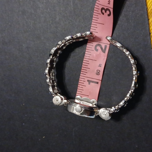 Quartz movement blue blinged out cuff watch - Picture 8 of 11